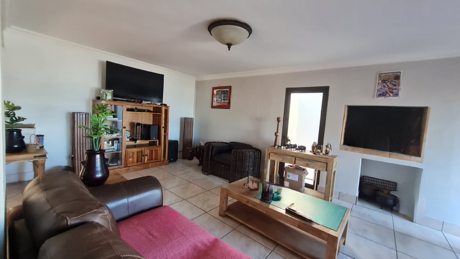 3 Bedroom Property for Sale in Dana Bay Western Cape
